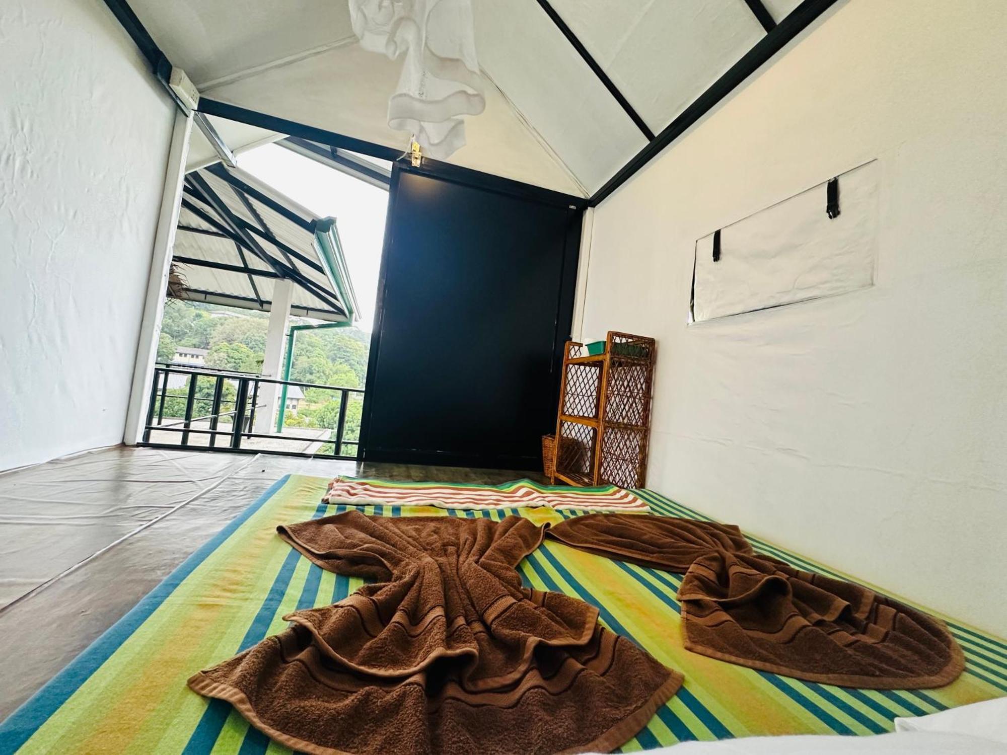 The Sky Tents Kandy Ngoại thất bức ảnh