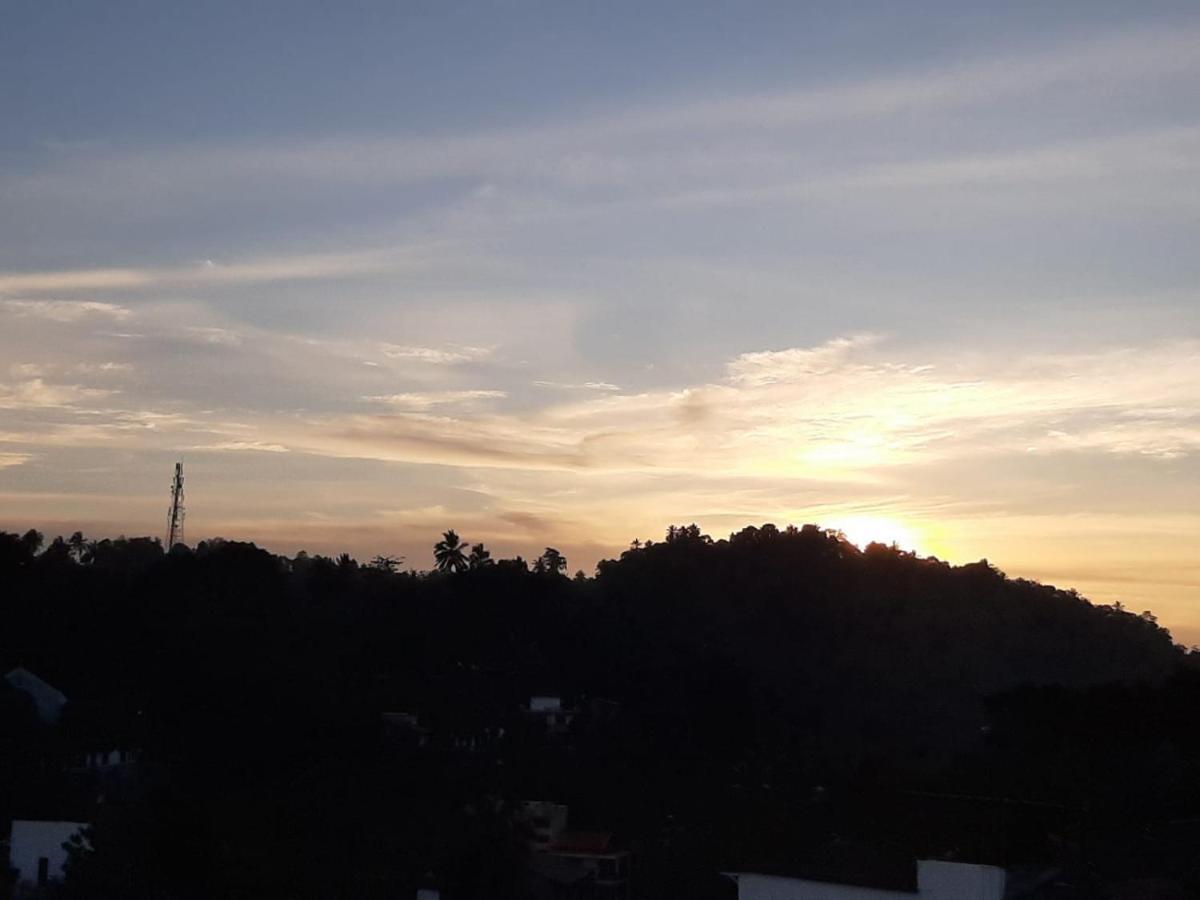 The Sky Tents Kandy Ngoại thất bức ảnh